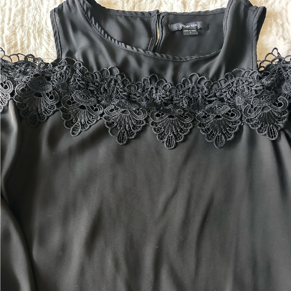 Paper Tee Elegant Black Lace Chemise